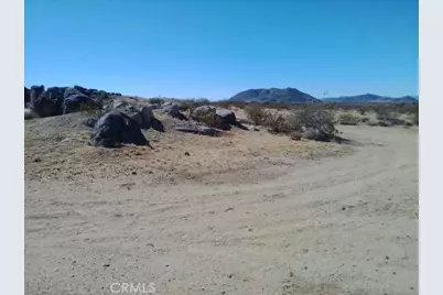 60820 Summers, Landers, CA 92285 - Photo 2