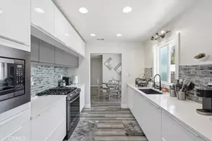 2215 N Spurgeon St, Santa Ana, CA 92706 - Photo 12