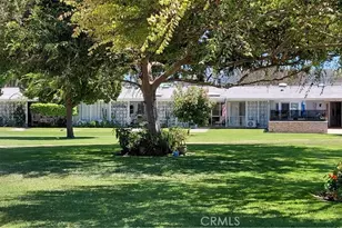 13962 El Dorado Dr M2 60F, Seal Beach, CA 90740 - Photo 2
