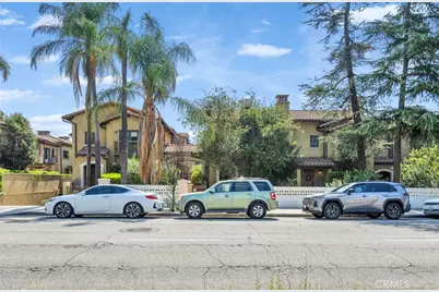 168 S Sierra Madre Boulevard #113, Pasadena, CA 91107 - Photo 2