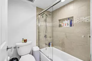 5500 Owensmouth Ave, Woodland Hills, CA 91367 - Photo 22