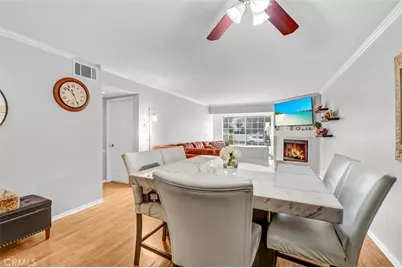 5500 Owensmouth Ave #122, Woodland Hills, CA 91367 - Photo 8