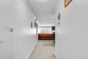 5500 Owensmouth Ave, Woodland Hills, CA 91367 - Photo 4