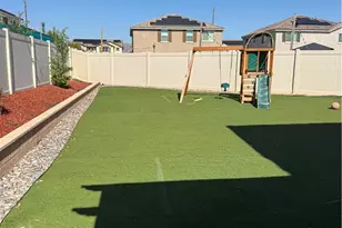 754 Whistling Straits Ct, Perris, CA 92571 - Photo 16