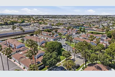 8141 Pennington Drive, Huntington Beach, CA 92646 - Photo 28
