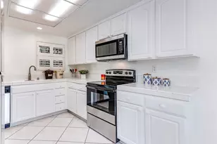 3300 Via Carrizo, Laguna Woods, CA 92637 - Photo 8