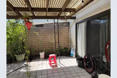 8952 Barcelona, Westminster, CA 92683 - Photo 18