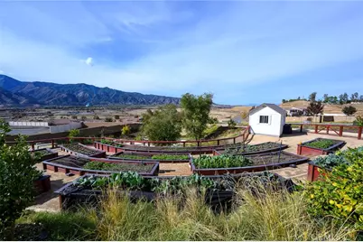 24368 Overlook, Corona, CA 92883 - Photo 56