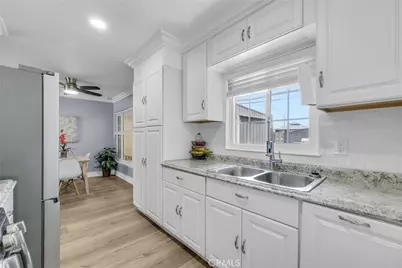 13702 Lombardy, Garden Grove, CA 92843 - Photo 12