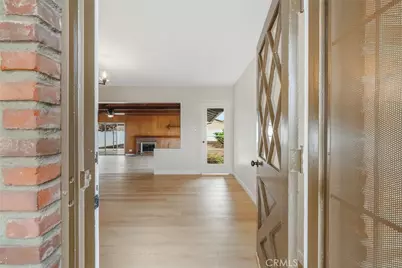 13612 Woodruff Avenue, Bellflower, CA 90706 - Photo 6
