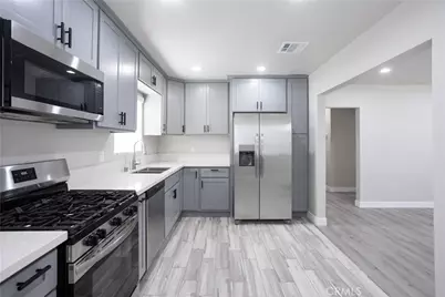 4816 W 134th Place, Hawthorne, CA 90250 - Photo 6
