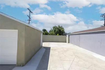 4816 W 134th Place, Hawthorne, CA 90250 - Photo 28