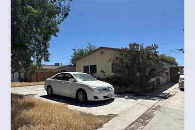 45509 Saigon, Lancaster, CA 93534 - Photo 2