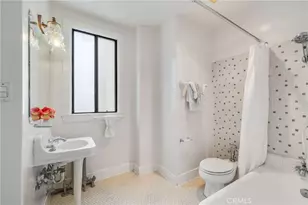 315 W 3rd, Long Beach, CA 90802 - Photo 26