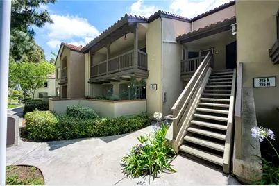 215 S Cross Creek #L, Orange, CA 92869 - Photo 2