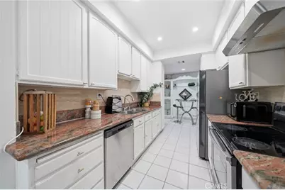 4477 Wilshire, Los Angeles, CA 90010 - Photo 16