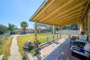 17227 Seville, Fontana, CA 92335 - Photo 2