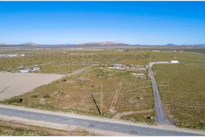 131 St E Vacant Avenue T4, Littlerock /, Sun Village, CA 93543 - Photo 2