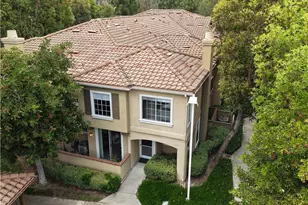 251 Gallery, Tustin, CA 92782 - Photo 22