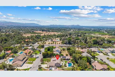 1657 Southport, Riverside, CA 92506 - Photo 40