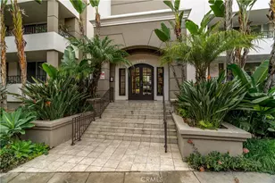 4637 Willis, Sherman Oaks, CA 91403 - Photo 2