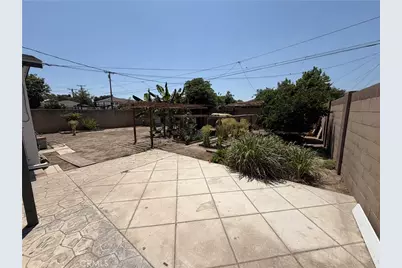 10831 Cedar, Stanton, CA 90680 - Photo 8