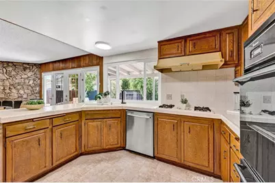 18381 Serrano, Villa Park, CA 92861 - Photo 24