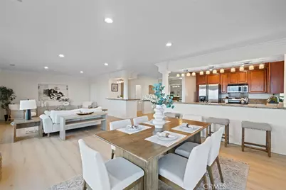 21 7th Place #208, Long Beach, CA 90802 - Photo 10