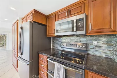 5089 Saratoga Avenue, Cypress, CA 90630 - Photo 12