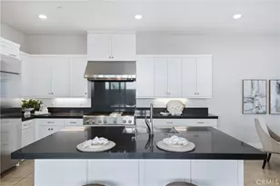 182 Scale, Irvine, CA 92618 - Photo 20