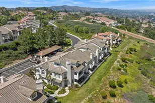 7833 E Viewrim, Anaheim Hills, CA 92808 - Photo 32