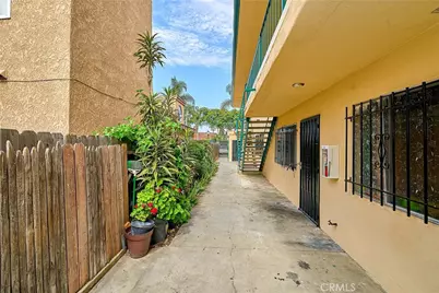1856 Pacific Avenue, Long Beach, CA 90806 - Photo 10