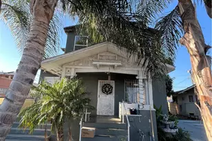 207 W 85th Pl, Los Angeles, CA 90003 - Photo 4