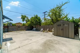 2438 E 114th, Los Angeles, CA 90059 - Photo 34