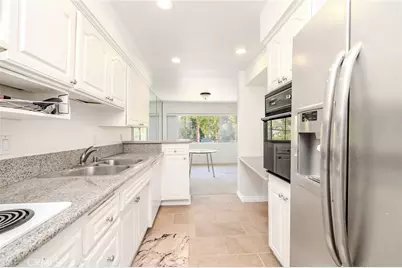 972 E California #202, Pasadena, CA 91106 - Photo 10