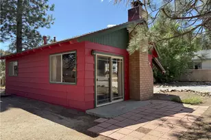 936 Pinon Ln, Big Bear City, CA 92314 - Photo 24