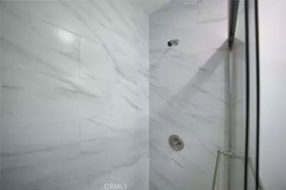 6919 S Menlo, Los Angeles, CA 90044 - Photo 20