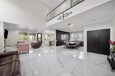 26508 Isabella, Canyon Country, CA 91351 - Photo 2