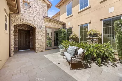 31920 Paseo Navarra, San Juan Capistrano, CA 92675 - Photo 6