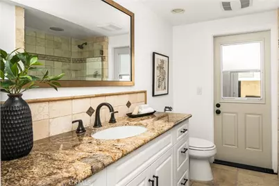 25231 Earhart, Laguna Hills, CA 92653 - Photo 40
