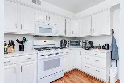 14747 Bora, La Mirada, CA 90638 - Photo 8