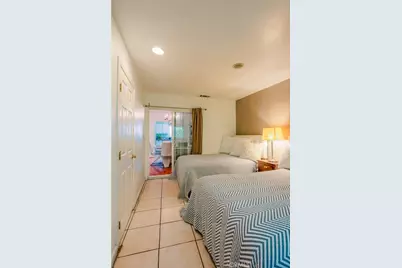 7122 /7124 De Longpre, Los Angeles, CA 90046 - Photo 34
