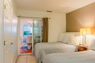 7122 /7124 De Longpre, Los Angeles, CA 90046 - Photo 34