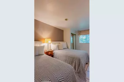 7122 /7124 De Longpre, Los Angeles, CA 90046 - Photo 32
