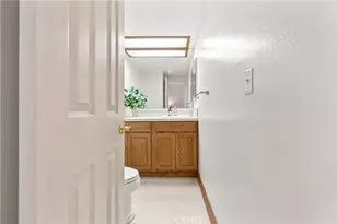 2601 E 19th Street, Signal Hill, CA 90755 - Photo 18