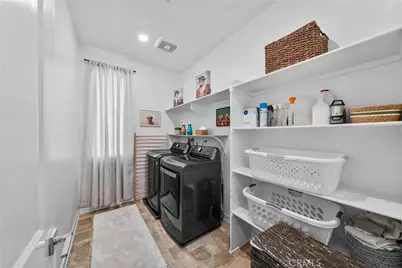 2561 E Wren Way, Ontario, CA 91761 - Photo 22