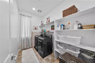 2561 E Wren Way, Ontario, CA 91761 - Photo 22