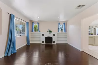 1958 8th, San Fernando, CA 91340 - Photo 6