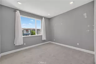 469 Desert Holly, Milpitas, CA 95035 - Photo 2