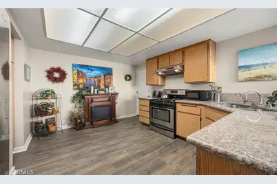 9766 El Paseo, Rancho Cucamonga, CA 91730 - Photo 10